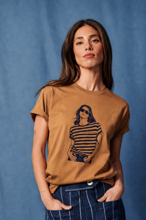 Camiseta Sheila